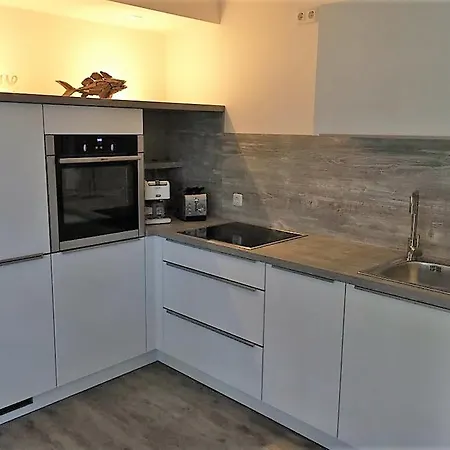 Achtern Diek Haus 6 2 * 징스트